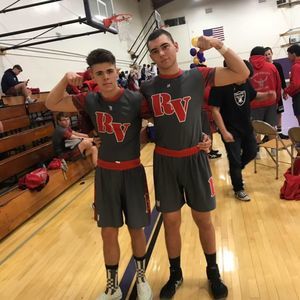 Meet your Posher, Eli